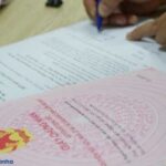 Làm giả tài liệu